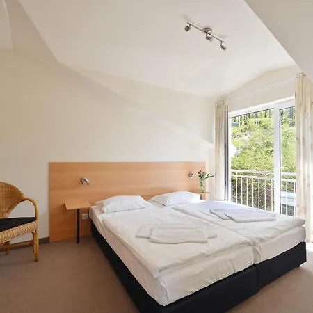 Apartmán Ferienwohnung-12-fuer-6-personen-strandnah-in-sellin-auf-ruegen-villa-celia-wlan-sauna Sellin (Rugen)